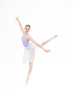MEET COMPANY MEMBER CORI!
How many years have you been dancing: 12 years
How many years have you been with BET: 2 years
What is your favorite ballet to watch: Swan Lake
What is your favorite ballet to perform: Nutcracker
What is your dream role: Arabian Lead in the Nutcracker
What is your favorite color: Green
Advice for younger dancers: Not only work hard, but have fun and enjoy what you are doing.
“We must be willing to let go of the life we planned, to have the life that is waiting for us” Joseph Campbell
📸 @abbythurgoodmedia